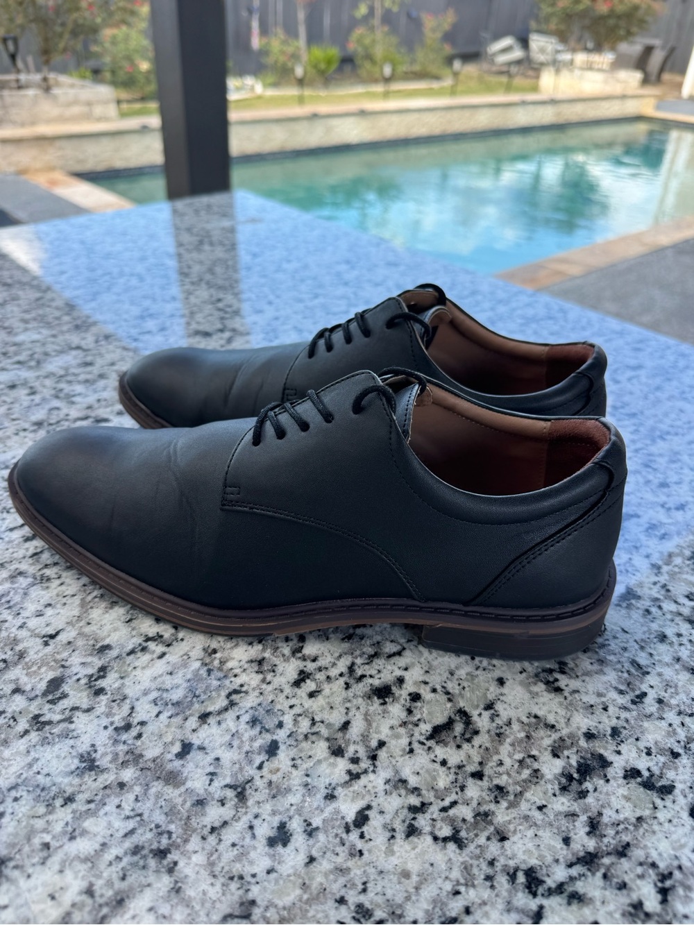 Men's Black Lace-Up Dress Shoes - Classic Leather Oxford size 10.5